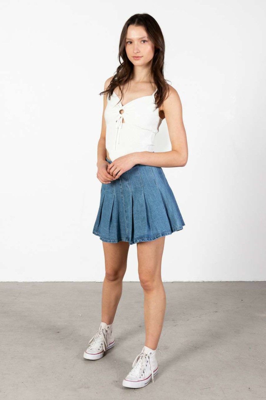 Women * | Limited Edition Pleated Light Denim Skirt