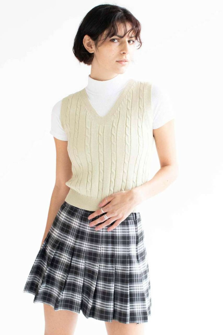 Women * | Special Price Sage Soft Cable Knit Sweater Vest