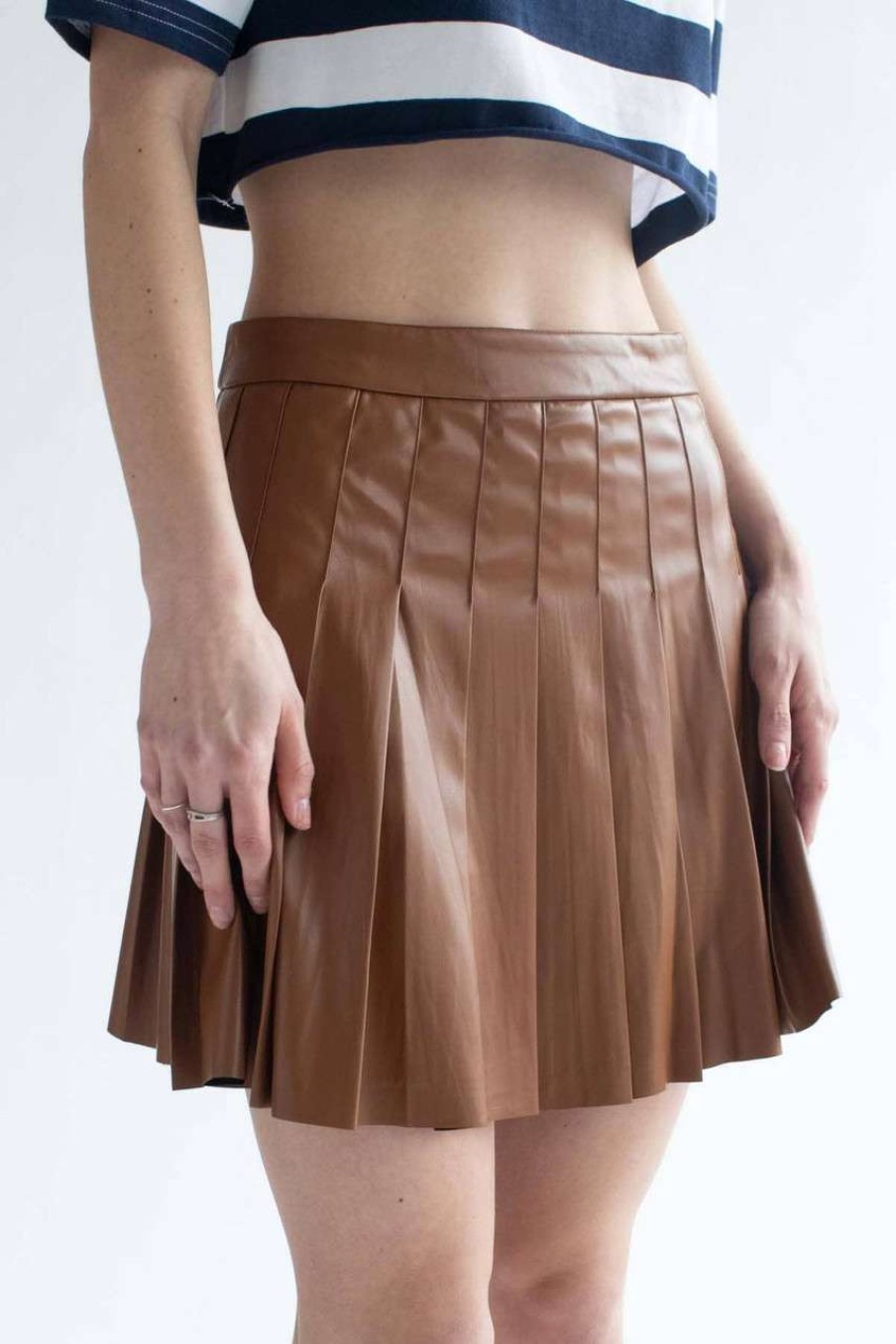 Women * | Clearance Sale Brown Pleather Pleated Skirt