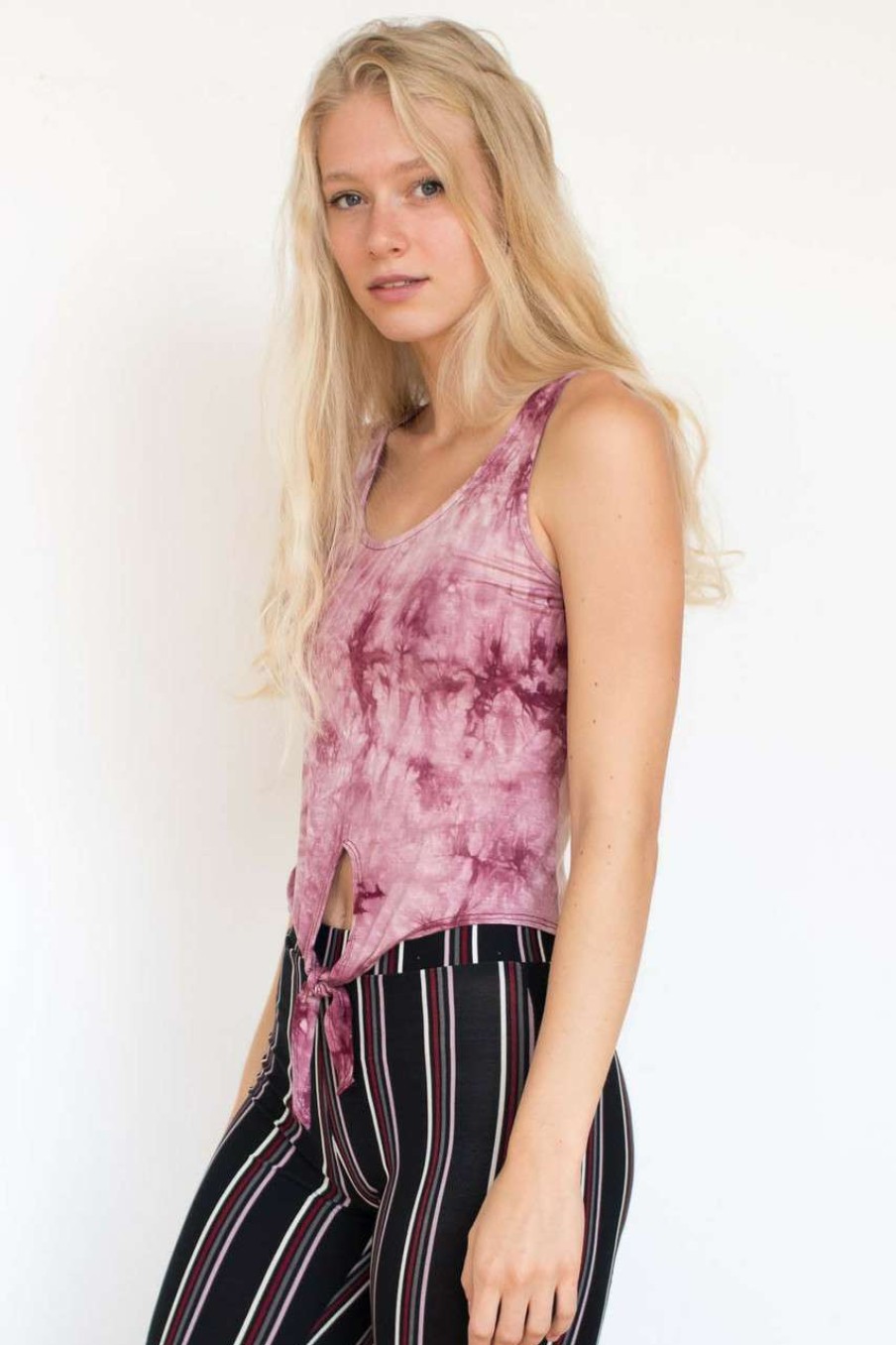 Women * | Special Offer Burgundy Tie Dye Tie Waist Tank