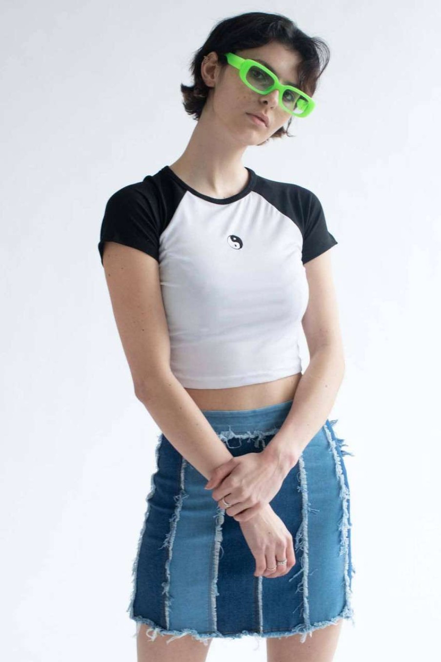 Women * | Bargain Sale Yin Yang Embroidered Black & White Baseball Tee