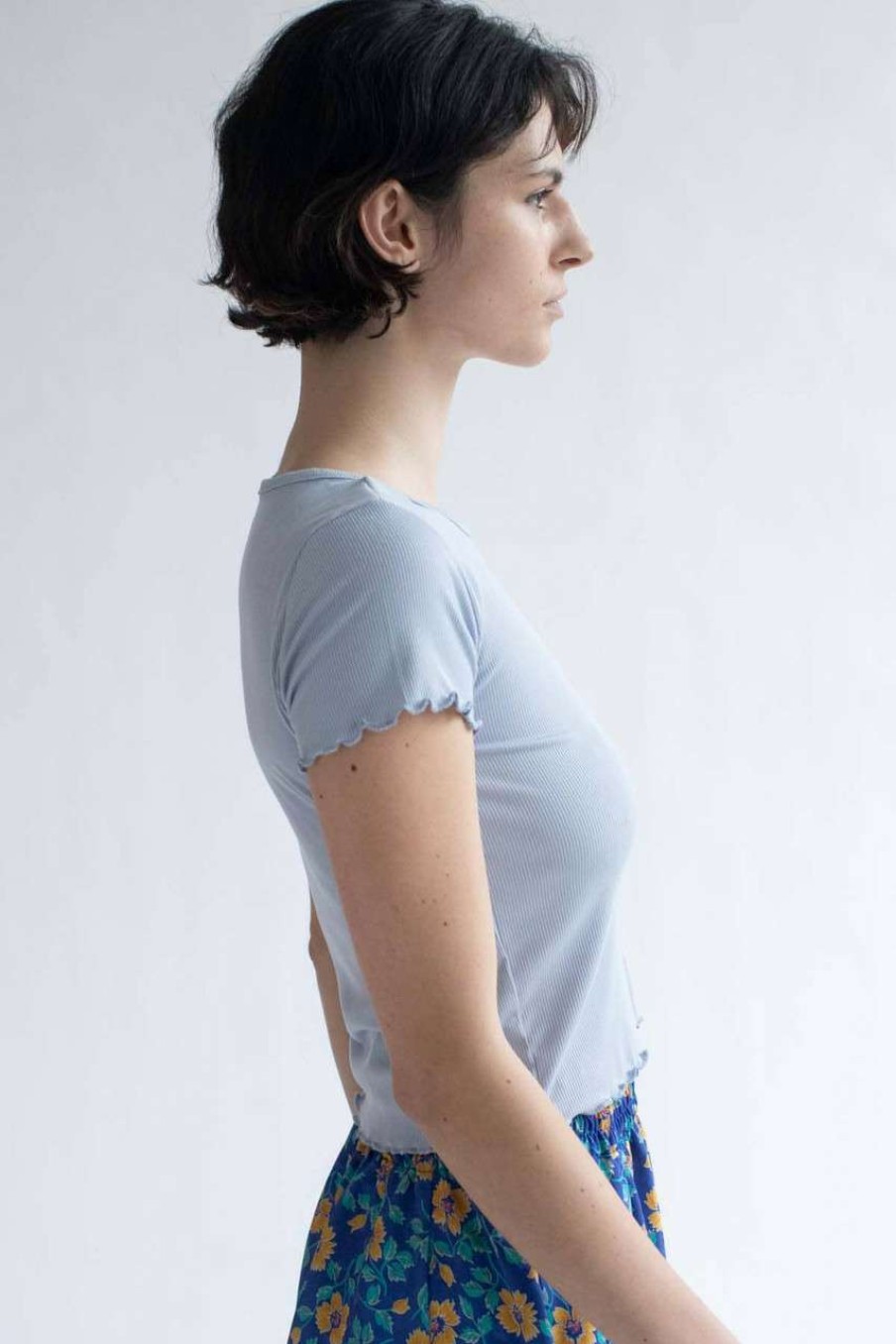 Women * | Special Price Daisy Embroidered Periwinkle Tee