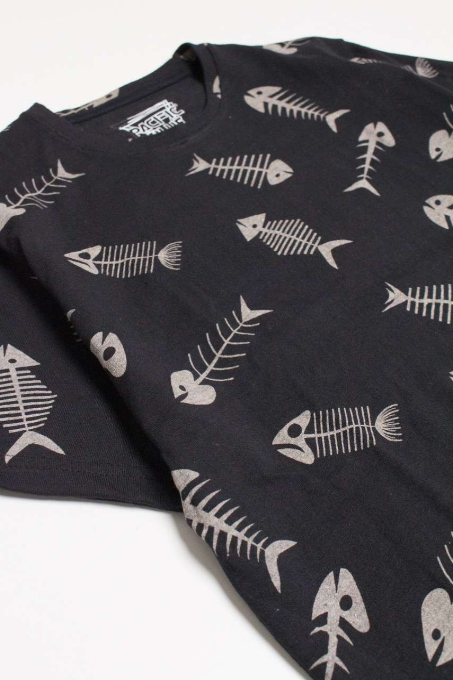 Men * | Limited Edition Fish Bones T-Shirt 1