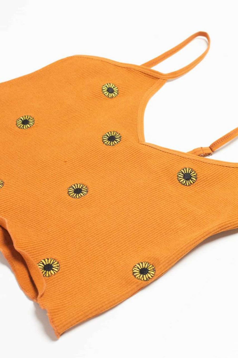 Women * | Prefential Price Clay Daisies Embroidered Seamless Cami